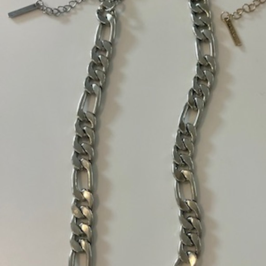 Dynamite Silver Toned Curb Chain Link Necklace